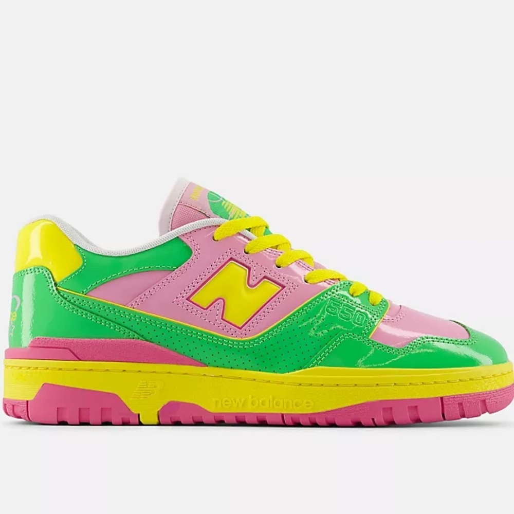 NWT NEW BALANCE 550 'Y2K PACK - PINK PALM LEAF' Patent Leather Size 9.5W/8M